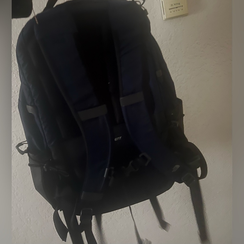 THE NORTH FACE Borealis backpack - Picture 3 of 5